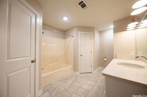 305 Griffis Rd, Bryant, AR 72022 photo 18