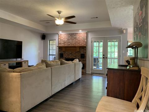 5 Pine Mountain Dr, Conway, AR 72034 photo 3