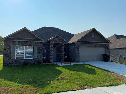 2140 Matthews Meadows Ln, Conway, AR 72032 photo 1