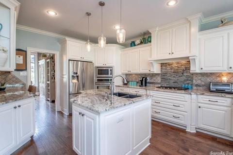 7304 Palm Beach Cir, Benton, AR 72019 photo 17