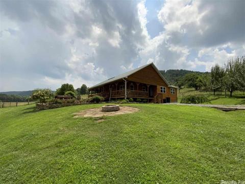 2139 Campbell Rd, Marshall, AR 72650 photo 1