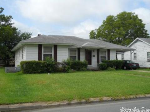 402 W 27th, Pine Bluff, AR 71603 photo 1