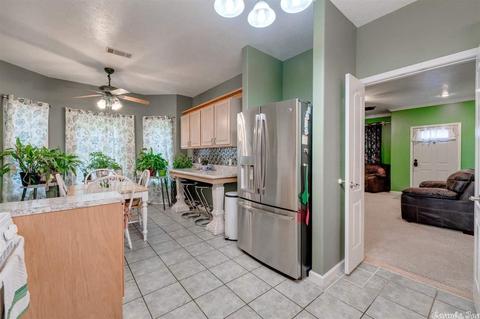 1610 Highpoint, Conway, AR 72034 photo 10