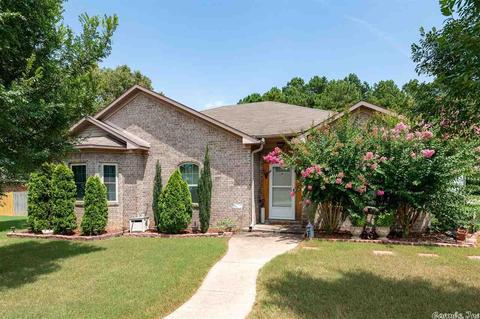 1610 Highpoint, Conway, AR 72034 photo 1