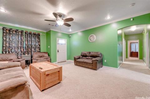 1610 Highpoint, Conway, AR 72034 photo 5