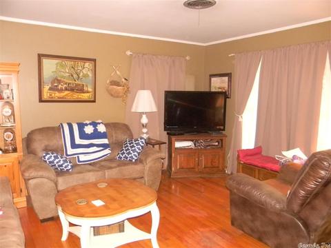 1804 Belmoor Dr, Pine Bluff, AR 71601 photo 4