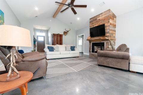 118 E Hls, Bono, AR 72416 photo 3