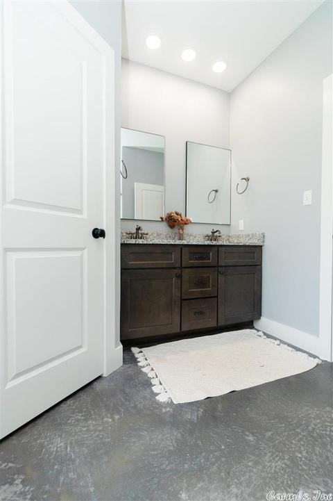 118 E Hls, Bono, AR 72416 photo 10