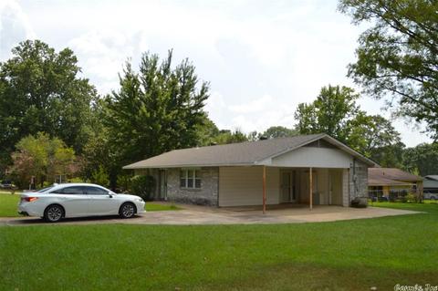 605 N 9th St, De Queen, AR 71832 photo 1
