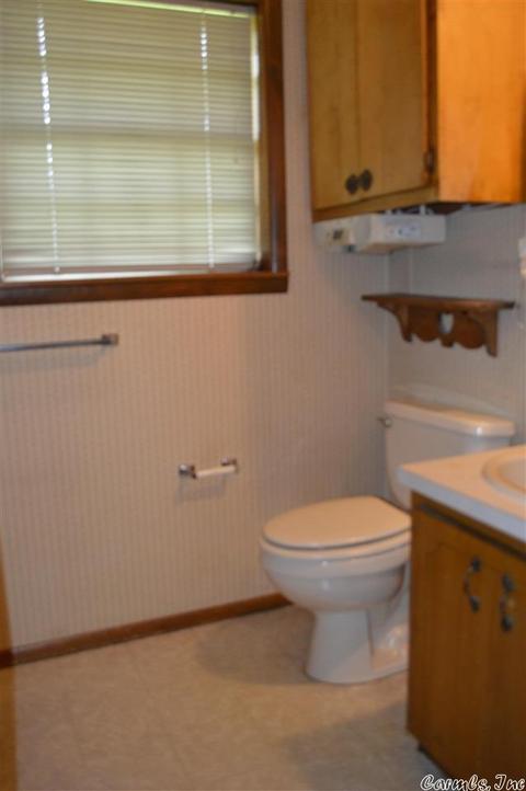 605 N 9th St, De Queen, AR 71832 photo 13