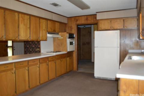 605 N 9th St, De Queen, AR 71832 photo 6