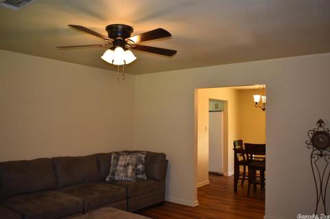 2425 Cary Dr, Benton, AR 72015 photo 6