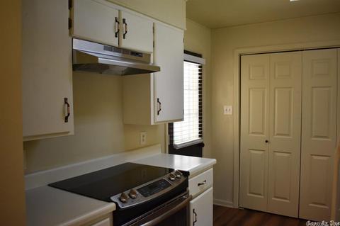 2425 Cary Dr, Benton, AR 72015 photo 11
