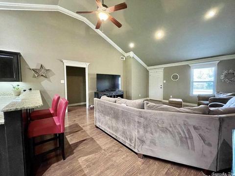 713 Mango Loop, Austin, AR 72007 photo 6