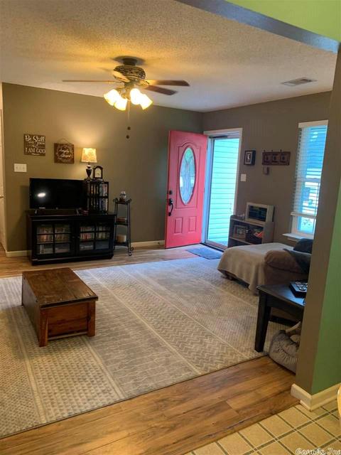 1817 Watts Rd, Benton, AR 72015 photo 3