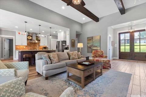 2196 N Fork Cir, Benton, AR 72019 photo 8