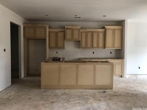 4005 Springwood Cir, Bryant, AR 72022 photo 2