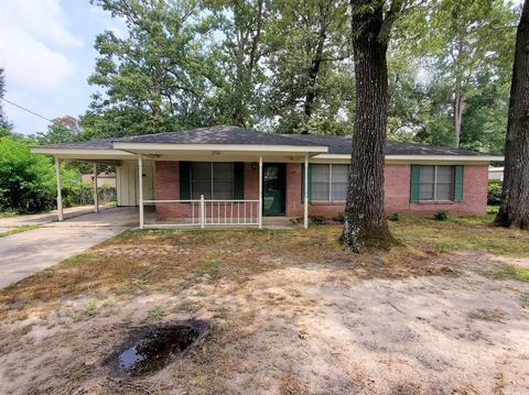 2307 Crestwood, Pine Bluff, AR 71603 photo 1