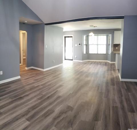 13 Nightingale, Pine Bluff, AR 71603 photo 5