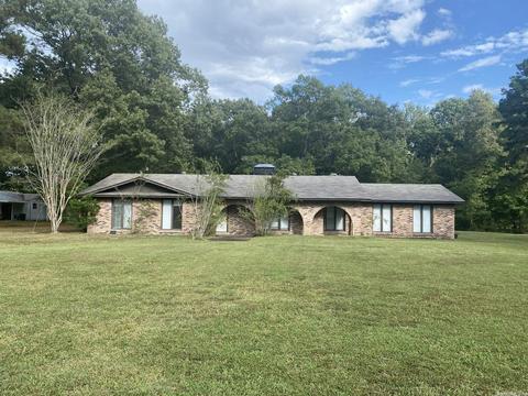 809 Abby Ln, White Hall, AR 71602 photo 2