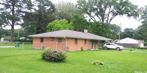 701 E 38th Ave, Pine Bluff, AR 71603 photo 1