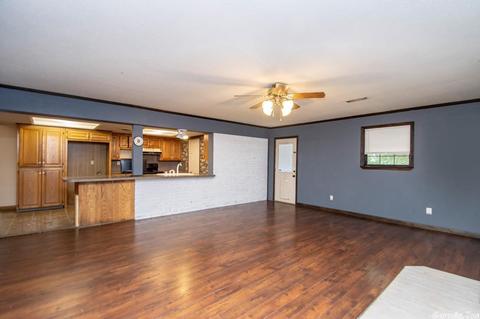 1710 Troy Cir, Benton, AR 72015 photo 9