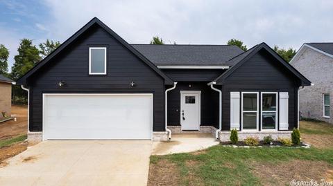 1705 Rohan Cir, Conway, AR 72032 photo 1