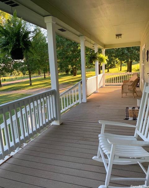 401 Hickory St, Viola, AR 72583 photo 4