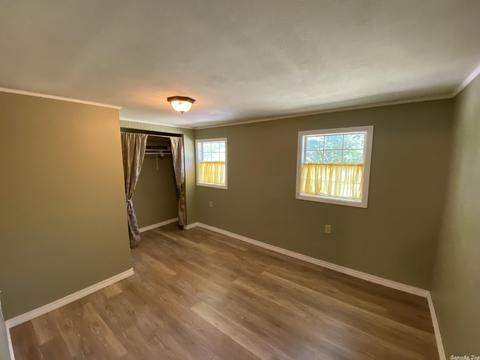 307 3rd St, Norfork, AR 72658 photo 7