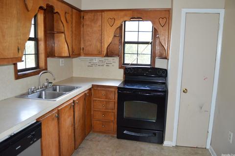 109 N 3rd, Benton, AR 72015 photo 16
