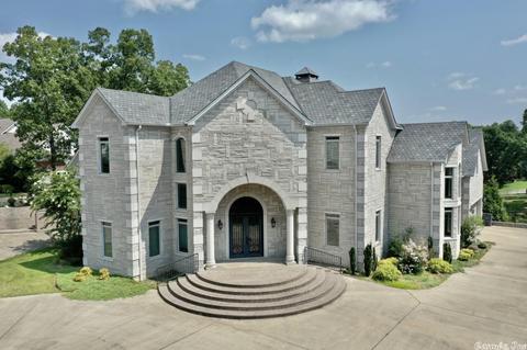 1002 Golf Course Dr, Searcy, AR 72143 photo 1