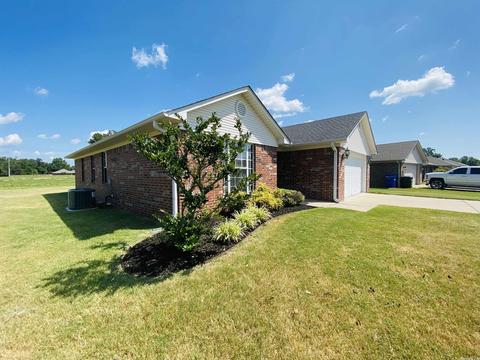 1950 Merrell Dr, Conway, AR 72034 photo 3