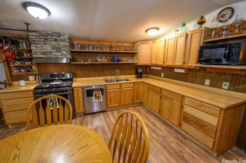 175 Gregory St, Norfork, AR 72658 photo 3