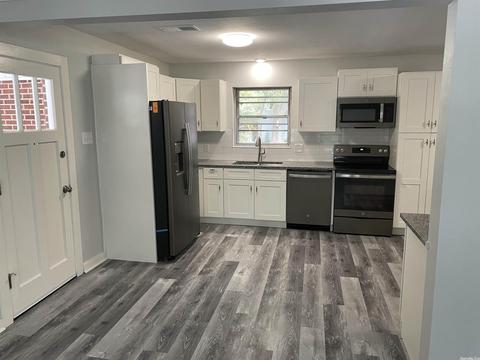 110 Locust St, Conway, AR 72034 photo 7