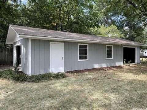 110 Locust St, Conway, AR 72034 photo 5