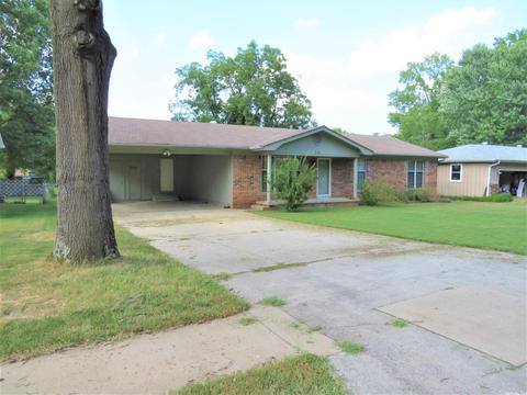 718 Parrish St, Jacksonville, AR 72076 photo 2