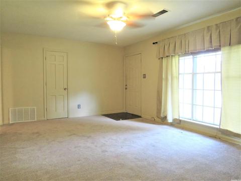 718 Parrish St, Jacksonville, AR 72076 photo 5