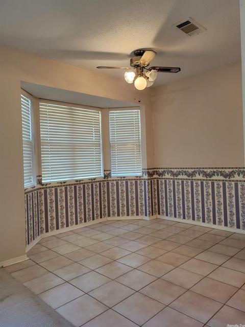 58 Oak Forest Loop, Maumelle, AR 72113 photo 5