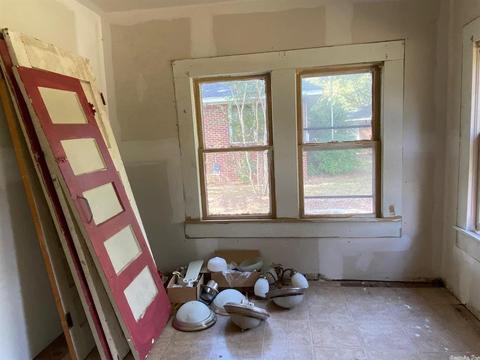 739 Baker St, Malvern, AR 72104 photo 6