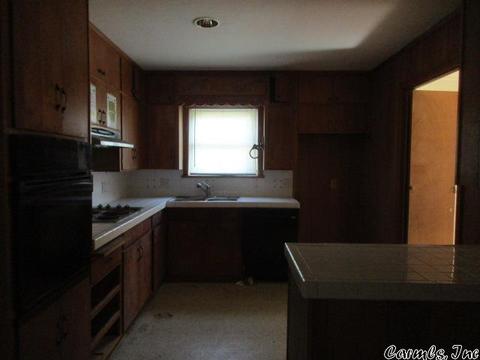 3212 Poplar St, Pine Bluff, AR 71603 photo 14