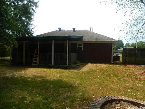 1270 Stratus, Conway, AR 72034 photo 4