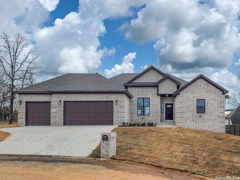 815 Cascade Dr, Cabot, AR 72023 photo 1