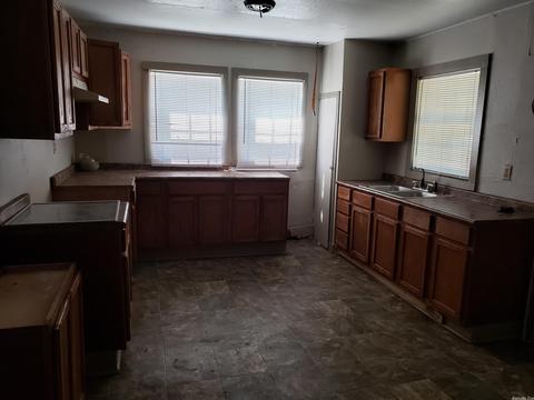 809 S Poplar, Pine Bluff, AR 71603 photo 2