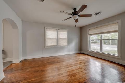 534 Ash St, Conway, AR 72034 photo 5