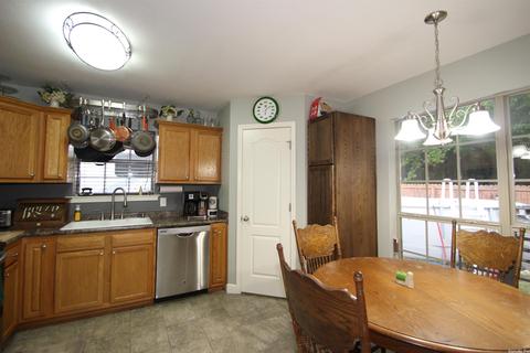 341 Meadow Creek Dr, Haskell, AR 72015 photo 9