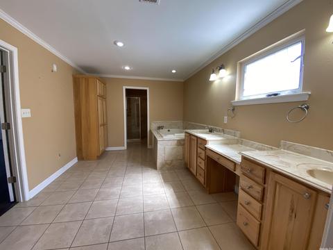 1330 E Siebenmorgan, Conway, AR 72032 photo 3