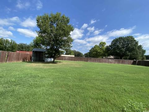 1330 E Siebenmorgan, Conway, AR 72032 photo 38