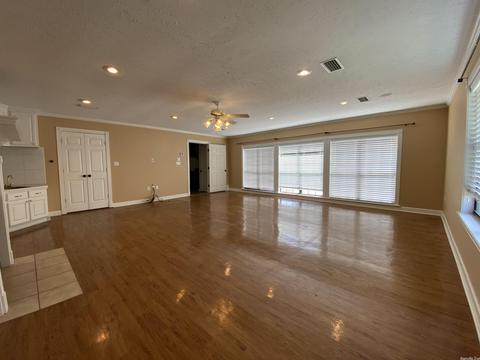 1330 E Siebenmorgan, Conway, AR 72032 photo 27
