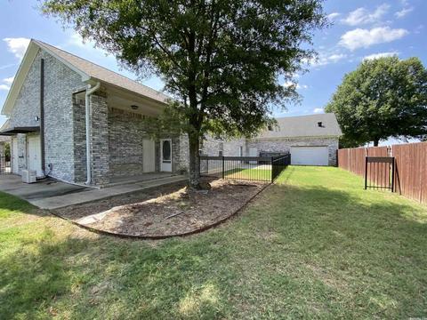 1330 E Siebenmorgan, Conway, AR 72032 photo 40