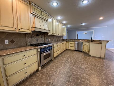 1330 E Siebenmorgan, Conway, AR 72032 photo 21